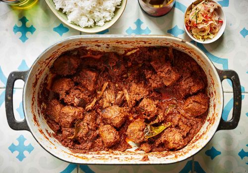 ناهار امروز: خورش گوشت بغدادی؛ یک غذای لذیذ و آسان برای مهمانی‌ها!