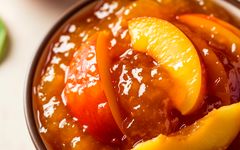 صبحونه فردا: طرز تهیه مربای شلیل؛ یک چاشنی تابستانی دلپذیر و زیبا!