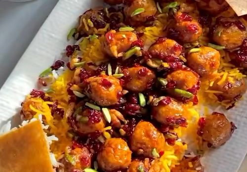 شام امشب با من: زرشک پلو با گوشت قلقلی مرغ؛ غذایی لذیذ و مجلسی