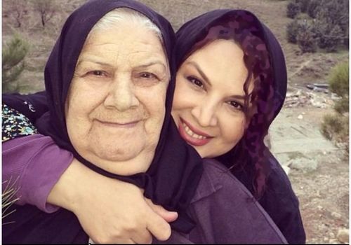 شهره سلطانی در چهلمین روز درگذشت برادرش، سوگوار از دست دادن مادر شد!