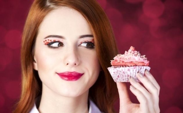 کیک بخورید و وزن کم کنید: راهکار هوشمندانه برای غلبه بر هوس‌ها!