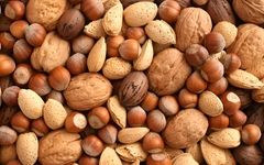 آجیل های مفید و مضر برای دستگاه گوارش