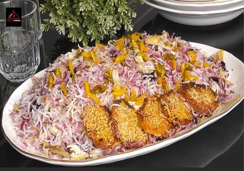ناهار امروز: طعم تابستان در قابلمه؛ طرز تهیه آلبالو پلو مجلسی با مرغ ریش‌ریش