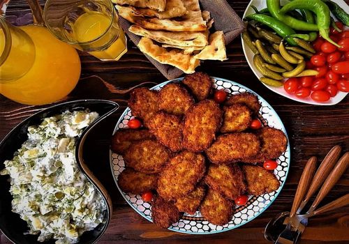 ناهار امروز: طعم اصیل شمال در خانه شما؛ طرز تهیه کتلت گردو