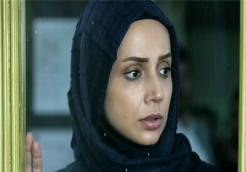 استایل خاص شبنم قلی‌خانی، بازیگر "هشت و نیم دقیقه": نگاهی نو به مد و هنر!