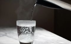 راز لاغری در یک لیوان آب گرم؟