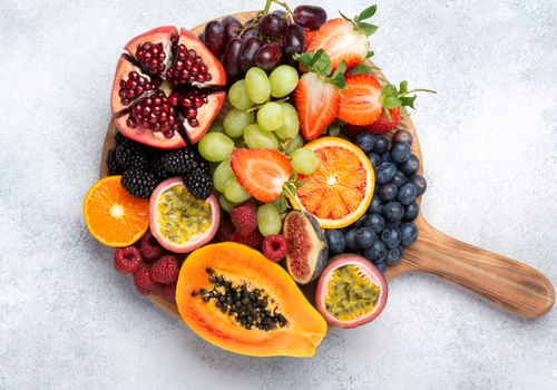 راز سلامتی در دل میوه‌ها: 7 قهرمان مغذی از نگاه متخصصان تغذیه