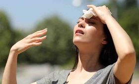 رهایی از عرق‌سوز: راهکارهای خانگی ساده و مؤثر!