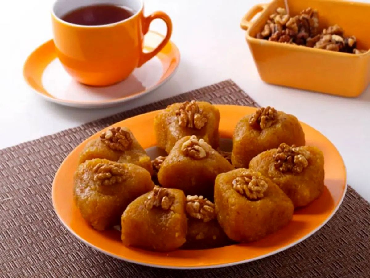 این فقط یک دسر نیست! حلوای اوماج با شیره انگور، منبع انرژی برای افطار