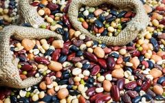 راهنمای فوری: سه ترفند ساده برای خداحافظی با نفخ حبوبات!