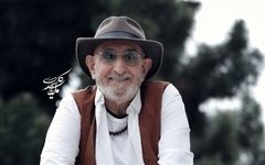 قابی عاشقانه؛ بوسه فرهاد آئیش بر دستان همسرش!
