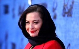 مهراوه شریفی‌نیا، سادگی خیره‌کننده در جشنواره ۲۵: وقتی یک استایل تابستانی، خبرساز می‌شود!