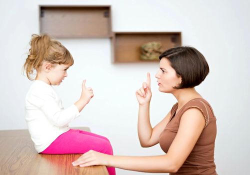  چرا بچه‌ها دروغ می‌گویند؟ والدین بخوانند