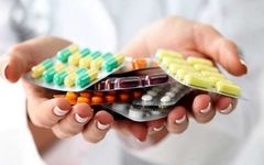 آنتی‌بیوتیک‌ها دوست یا دشمن؟: هشدار درباره خطرات مصرف خودسرانه