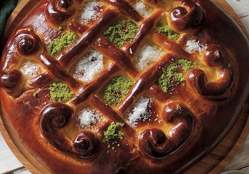 نان روغنی تبریز، عطر و طعمی اصیل از دل آذربایجان