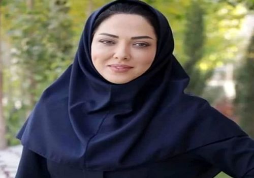 عکسی کمتر دیده شده از لیلا اوتادی با استایلی تمام مشکی!