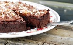عصرونه امروز: طرز تهیه کیک رژیمی؛ شیرین، سالم و بدون عذاب وجدان!