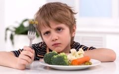 کودکان و دنیای رنگارنگ سبزیجات: سفری به سوی سلامتی و شادابی