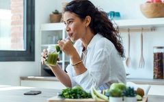۳ عادت غذایی که قاتل خاموش متابولیسم شما هستند!