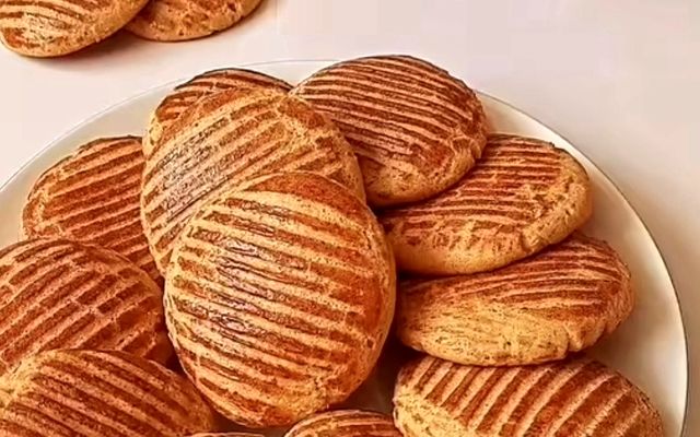 عصرونه امروز: طرز تهیه کلوچه عسلی؛ یک شیرینی خانگی خوش‌بافت و خوشمزه