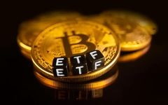 نقش صندوق‌های ETF در افزایش قیمت بیت کوین در سال 2025