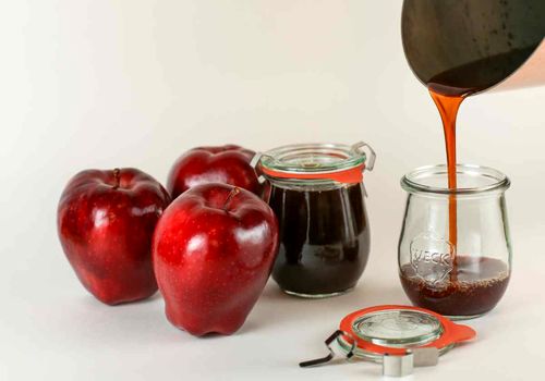 شیره سیب خانگی؛ یک شیرین‌کننده طبیعی و خوشمزه
