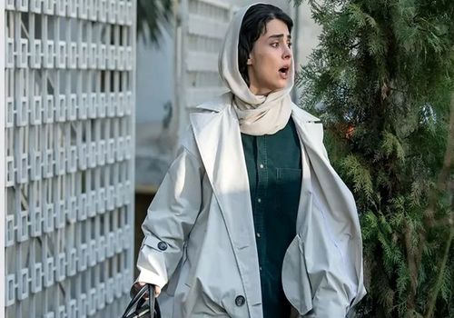 چهره‌ای زیبا و نچرال از بازیگر سریال آبان «لاله مرزبان»
