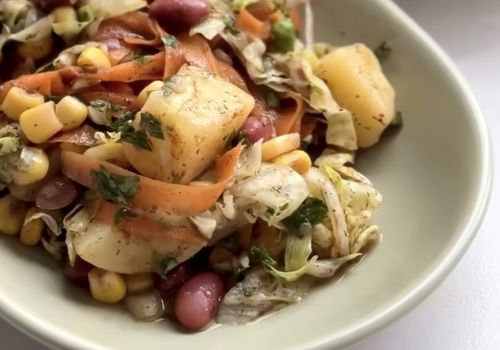شام امشب با من: سالاد سیب زمینی و لوبیا؛ طعمی متفاوت و تجربه‌ای تازه