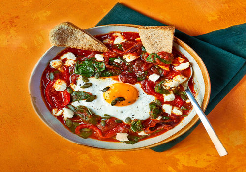 صبحونه فردا: املت فلفل تونسی؛ یک صبحانه تند و خوشمزه برای روزهای پرانرژی!