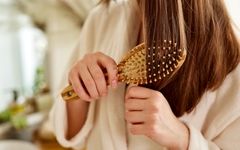 ترفندهای روزانه برای داشتن موهایی سالم و درخشان!