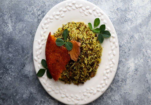 ناهار امروز: سبزی پلو با تن ماهی؛ طعم جدیدی از یک غذای محبوب