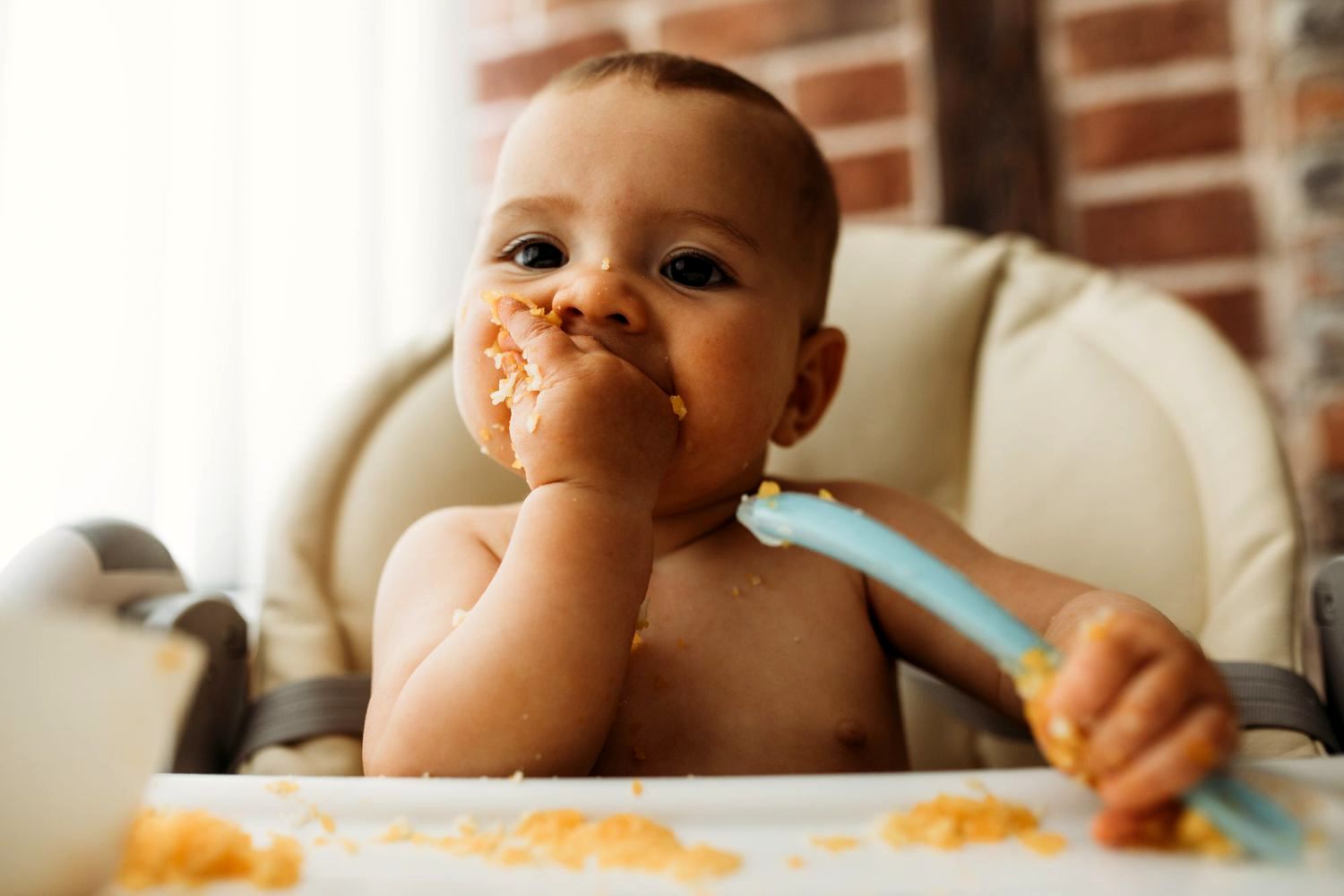 غذاهای مقوی برای کودکان هفت ماهه: چند پیشنهاد خوب