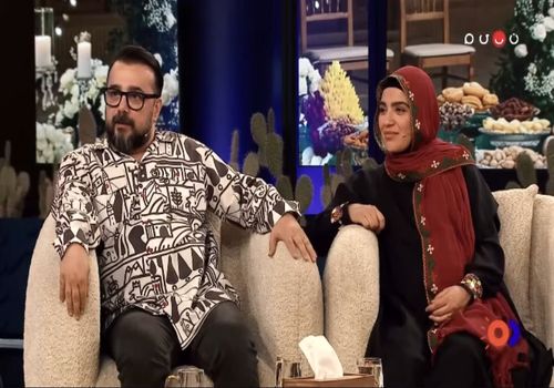 مونا کرمی و سپند امیرسلیمانی، همزمان با سالگرد ازدواج، نام فرزندشان را اعلام کردند!