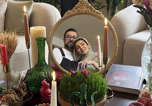 انتظار شیرین پدر و مادر شدن در کنار سفره هفت‌سین؛ سپند امیرسلیمانی و مونا کرمی