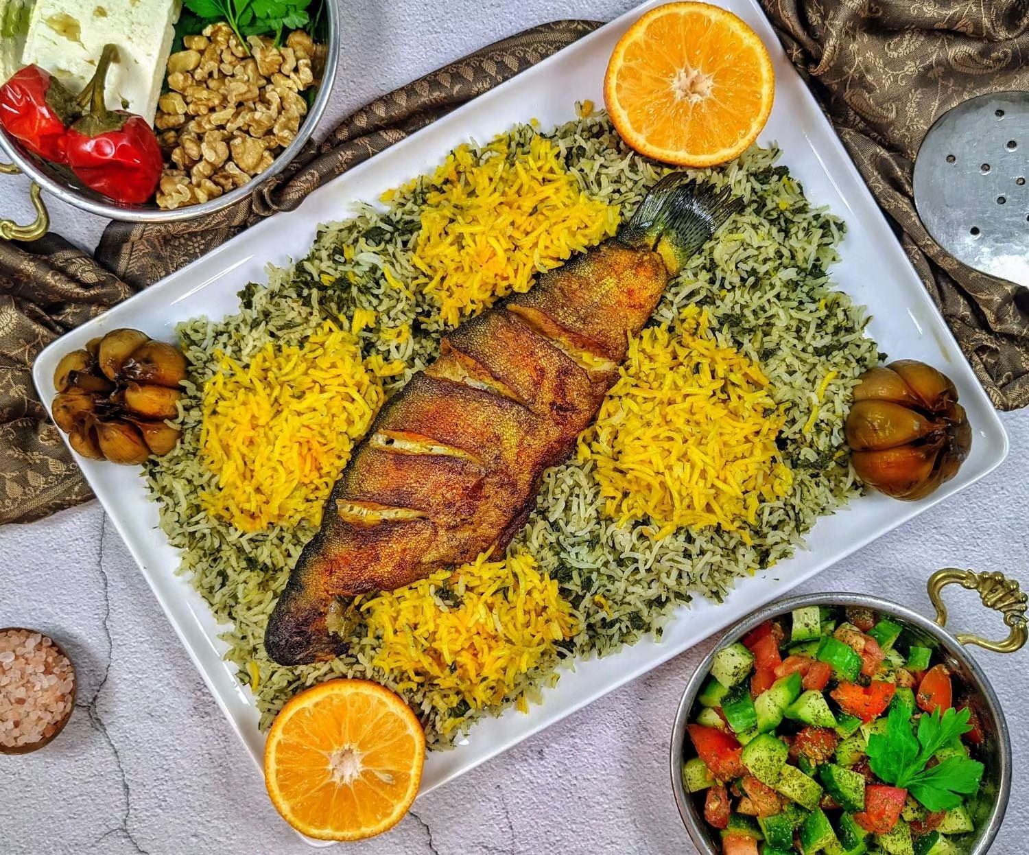 شام امشب با من: سبزی پلو با ماهی مجلسی؛ یک غذای سنتی و خوشمزه برای شب عید
