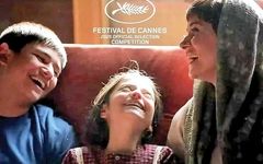 اولین اکران مردمی فیلم زن و بچه؛ از استایل شیک و جذاب پریناز ایزدیار تا بازگشت سعید روستایی!