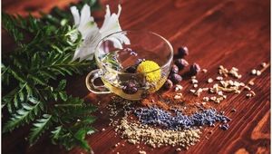 دمنوش‌های گیاهی؛ راهکاری طبیعی برای تنظیم قاعدگی!