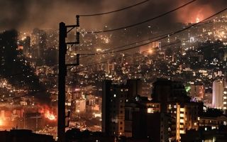 هنگام وقوع انفجار: راهنمای کامل اقدامات ایمنی در خانه و فضای باز