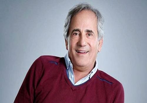 تصویری دیده نشده از مجید مظفری در کنار برادر دوقلویش!