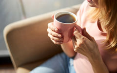 قهوه؛ اکسیر سلامتی یا سمّ قاتل؟! چه مقدار قهوه در روز مجاز است؟