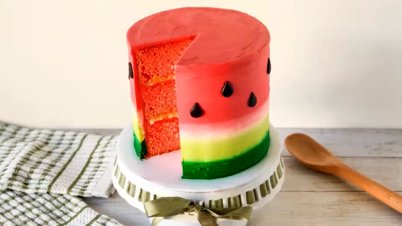 ویدیو: فکر می‌کردم درست کردن کیک هندونه خیلی سخت‌تر از این حرفا باشه!