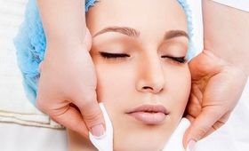 پاکسازی پوست و هر آن چه باید درمورد این روش درمانی بدانید
