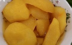 عصرونه امروز: طرز تهیه کمپوت سیب خانگی برای یک عصرانه بهاری دلپذیر