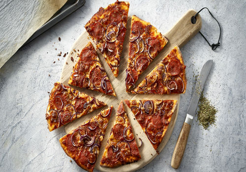 عصرونه امروز: پیتزا در یک چشم به هم زدن؛ ترفندی برای عاشقان پیتزا بدون خمیر!